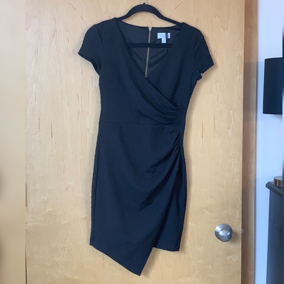 Asymmetric hem wrap dress - Picture 1 of 3